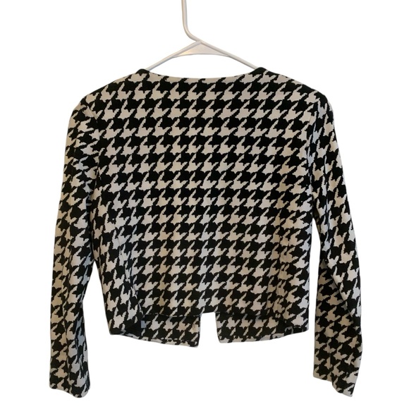 Houndstooth F21 checkered print cropped gold button black white classy jacket SM - Picture 3 of 11